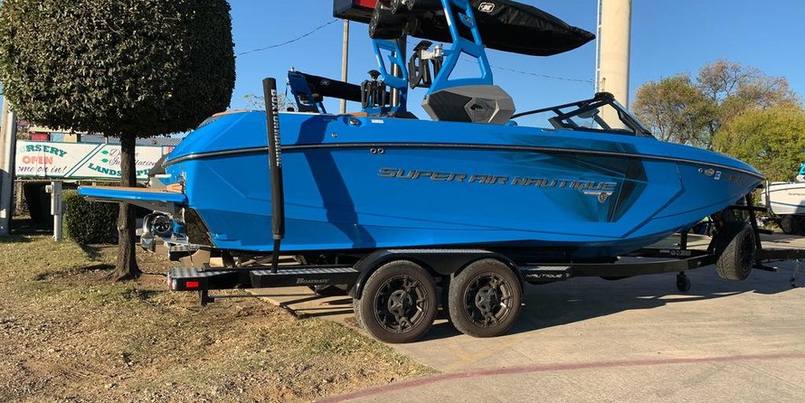 Super Air Nautique G23