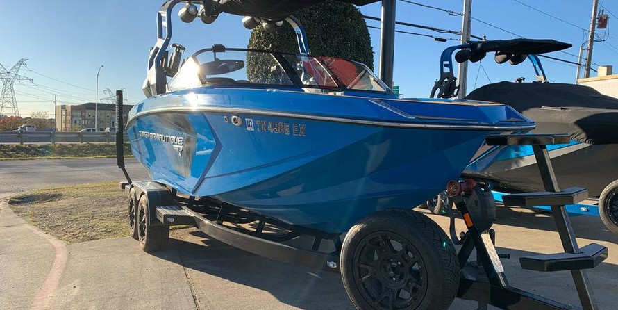 Super Air Nautique G23