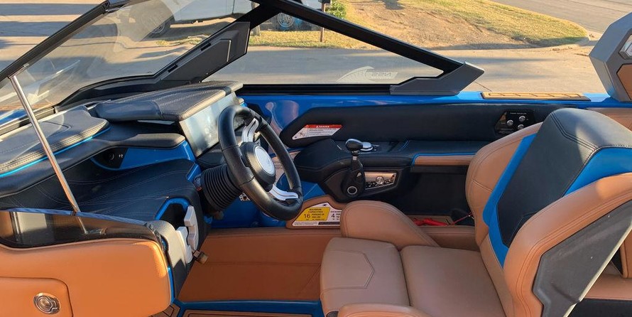 Super Air Nautique G23