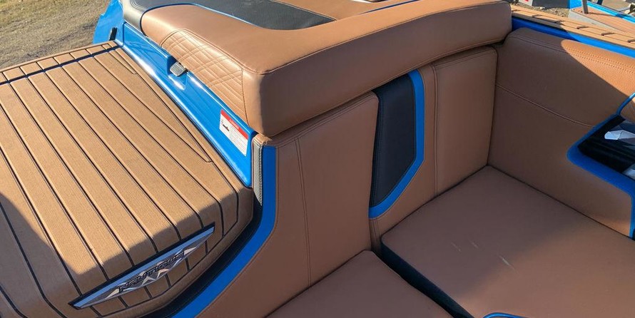 Super Air Nautique G23