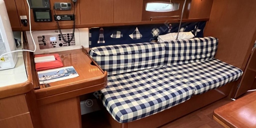 Beneteau Oceanis 40