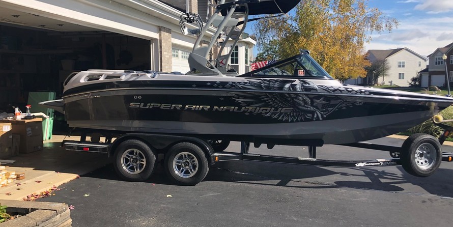 Super Air Nautique 210