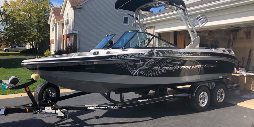 Super Air Nautique 210