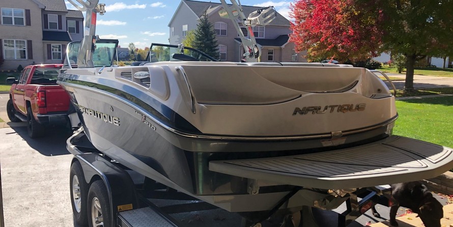 Super Air Nautique 210