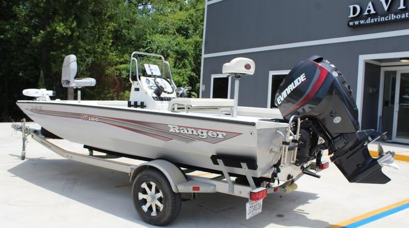 Ranger boats 2400 bay