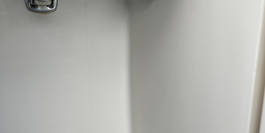 Cobia 217 center console