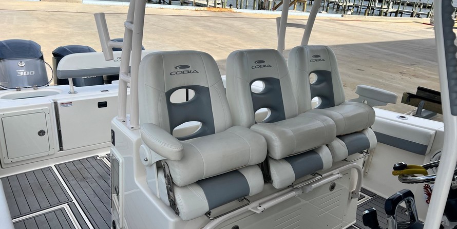 Cobia 217 center console