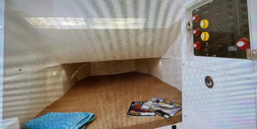 Cobia 217 center console