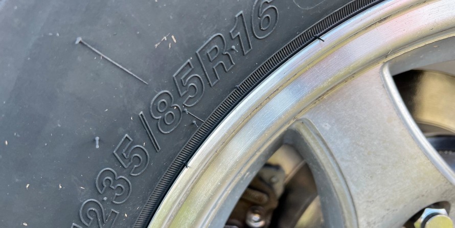 Cobia 217 center console