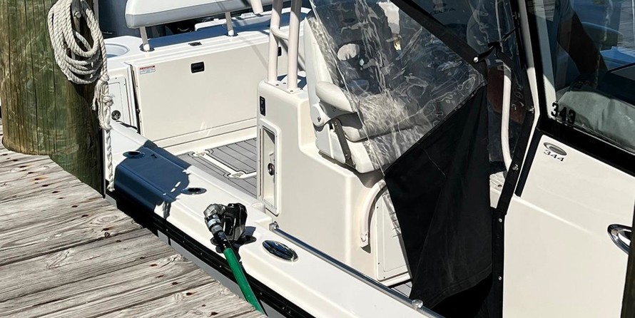 Cobia 217 center console