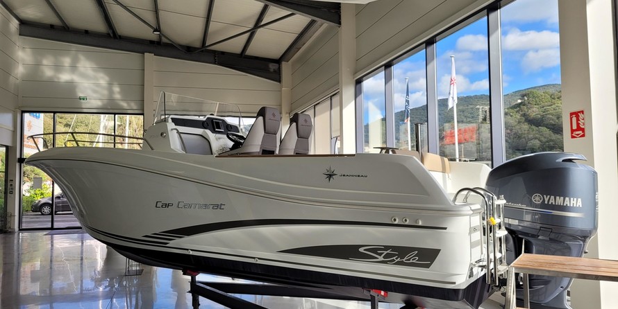 Jeanneau Cap Camarat 7.5 CC