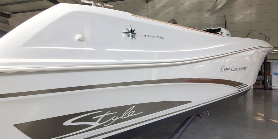 Jeanneau Cap Camarat 7.5 CC
