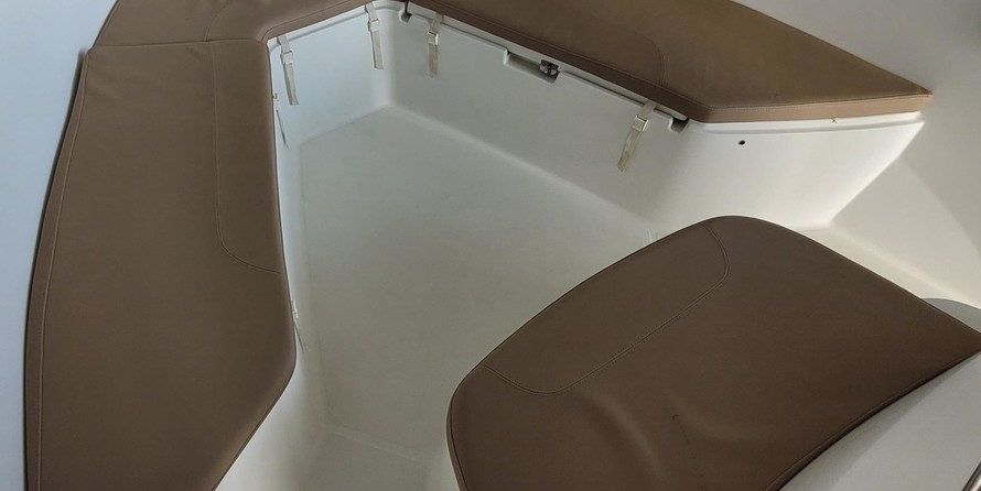 Jeanneau Cap Camarat 7.5 CC