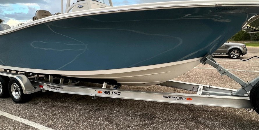 Angler Pro Boats 2900 center console