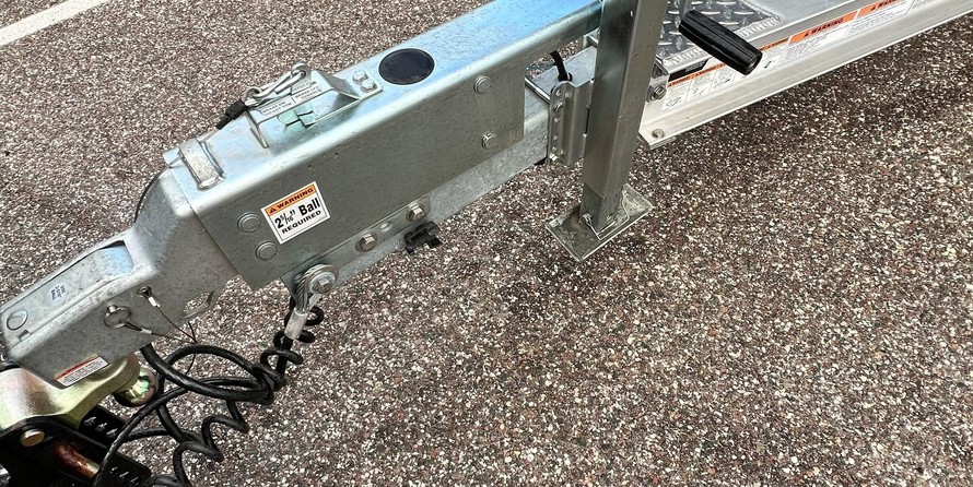 Angler Pro Boats 2900 center console