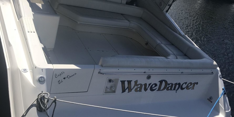 44 Sea Ray Sundancer