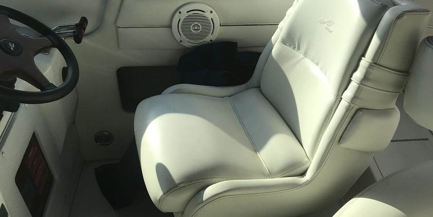 44 Sea Ray Sundancer