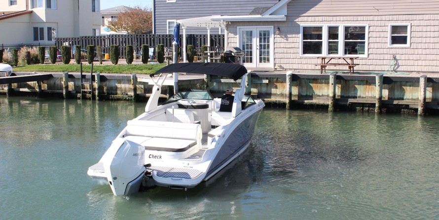 Sea Ray SDX 270 OB