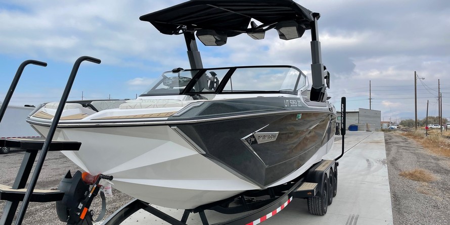 Super Air Nautique G25