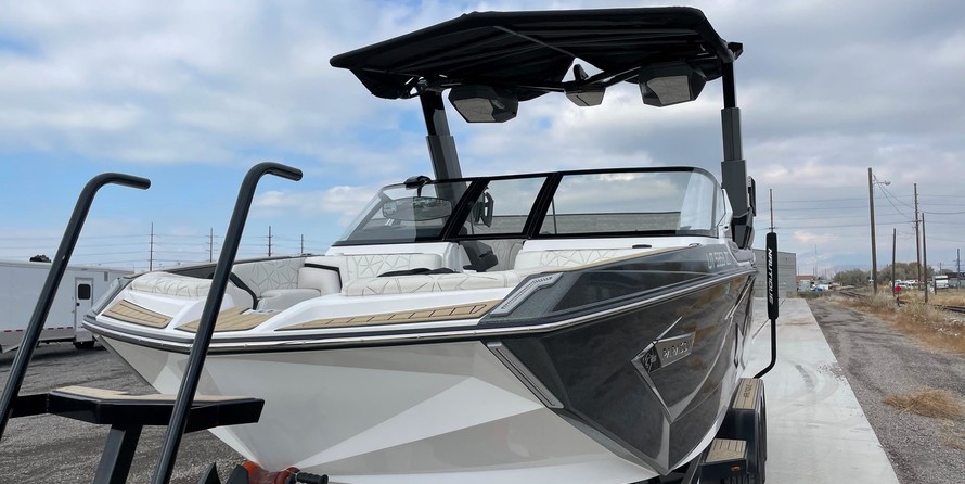 Super Air Nautique G25