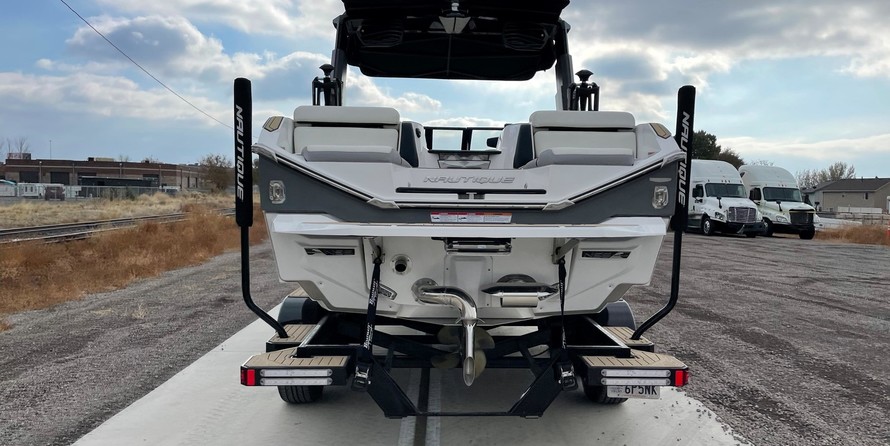 Super Air Nautique G25