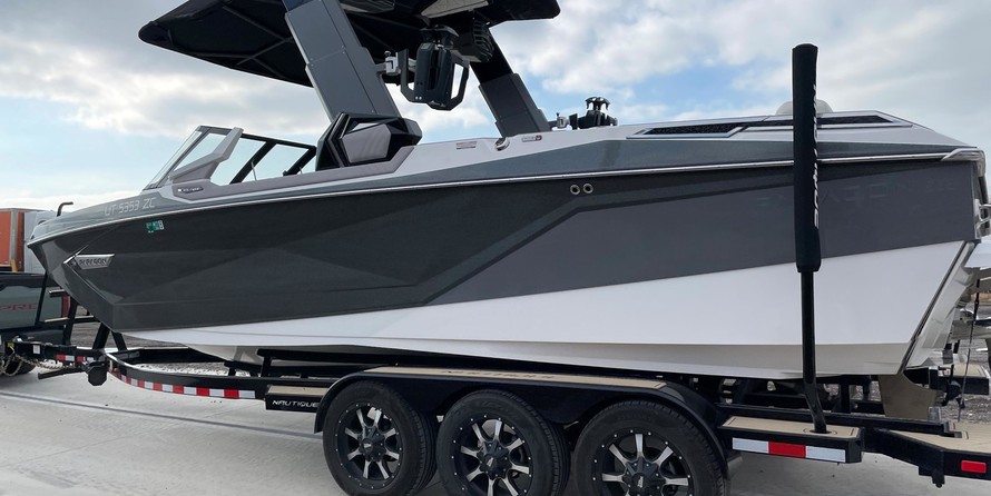 Super Air Nautique G25