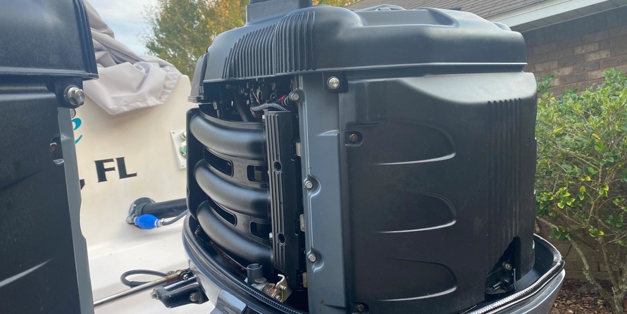 Grady-White Marlin 300