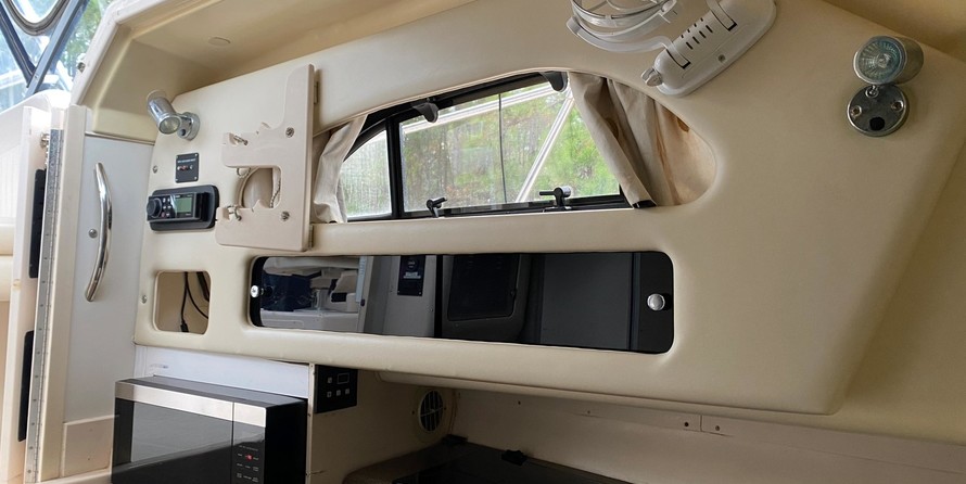 Grady-White Marlin 300