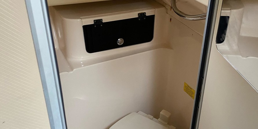 Grady-White Marlin 300