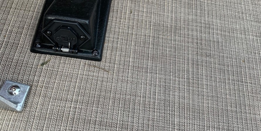 Sun Tracker Fishin Barge 20 DLX