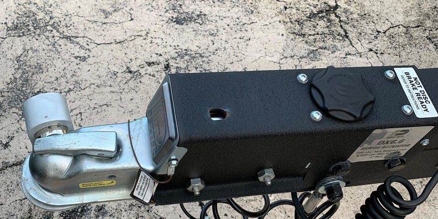 Sun Tracker Fishin Barge 20 DLX