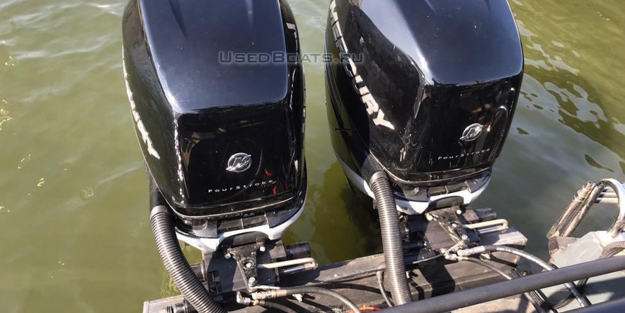 XO 270 RS Front Cabin OB