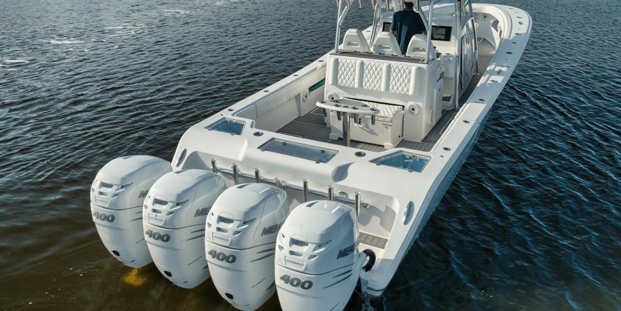 Front Runner 39 Center Console