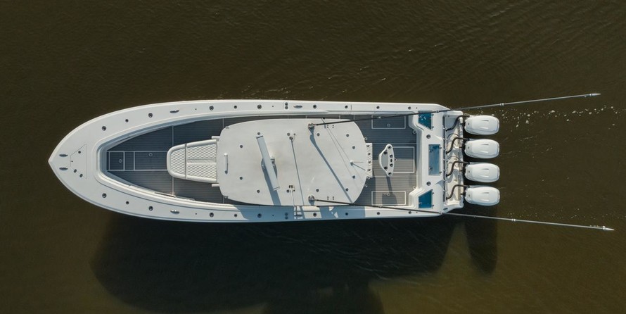 Front Runner 39 Center Console