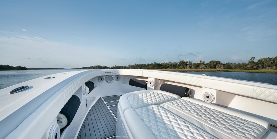 Front Runner 39 Center Console