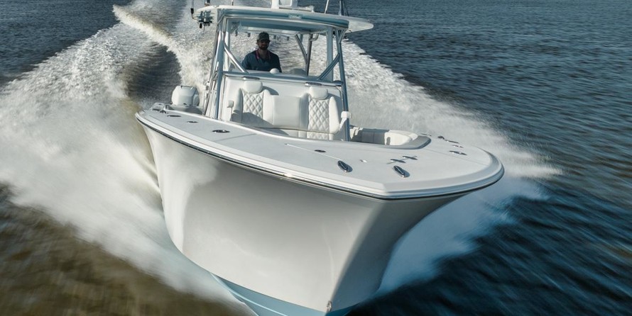 Front Runner 39 Center Console