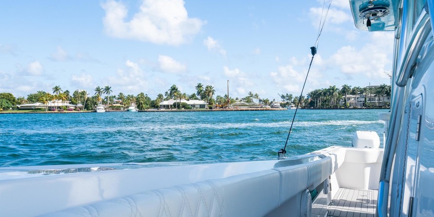 Front Runner 39 Center Console