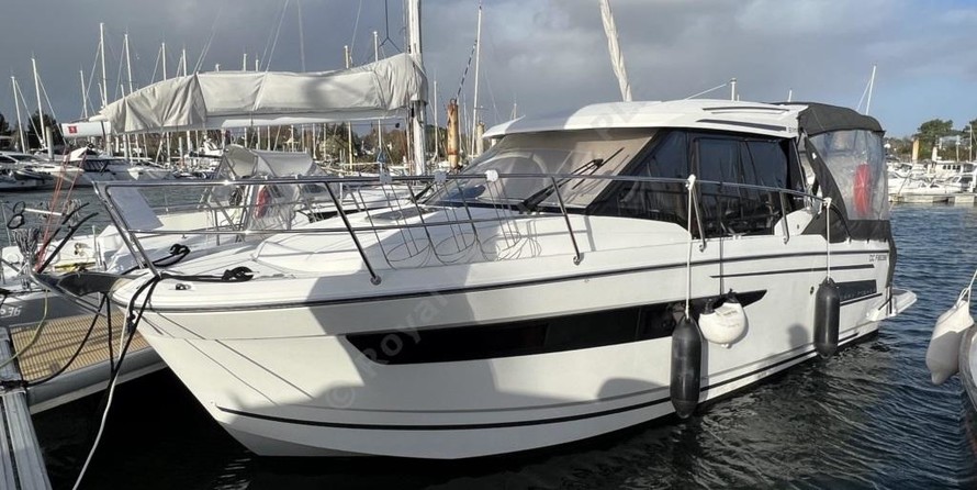 Jeanneau Merry Fisher 895
