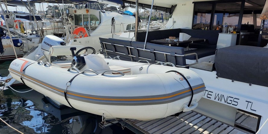 Fountaine Pajot Saona 47