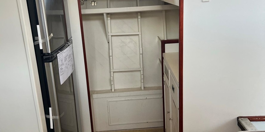 Huckins Out Islander 56