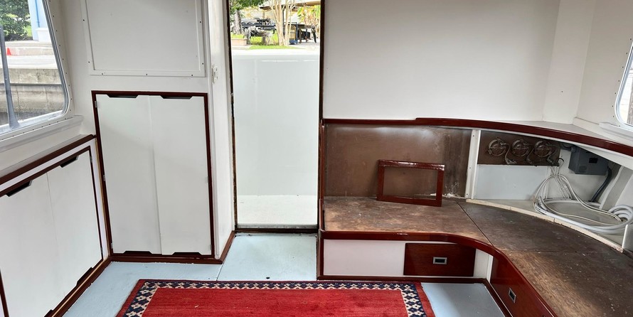 Huckins Out Islander 56