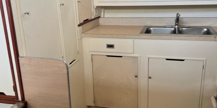 Huckins Out Islander 56