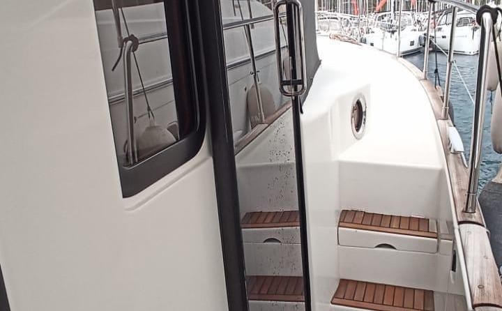 Beneteau Swift Trawler 44