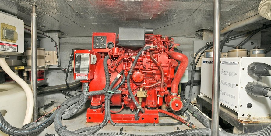 Sea ray 450 express bridge