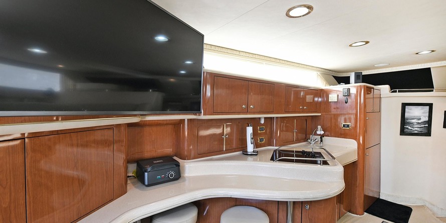 Sea ray 450 express bridge