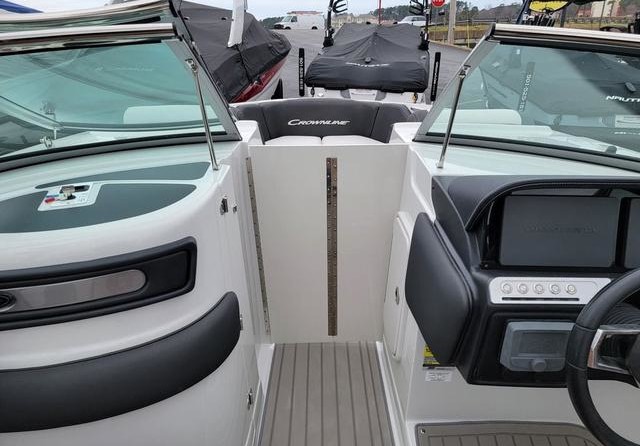 Crownline 255 SS