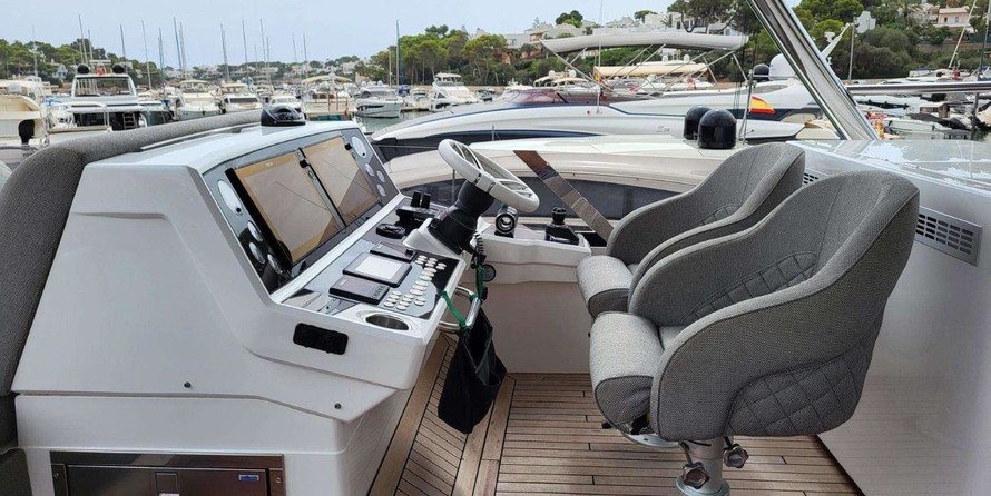 Sunseeker 76 Yacht