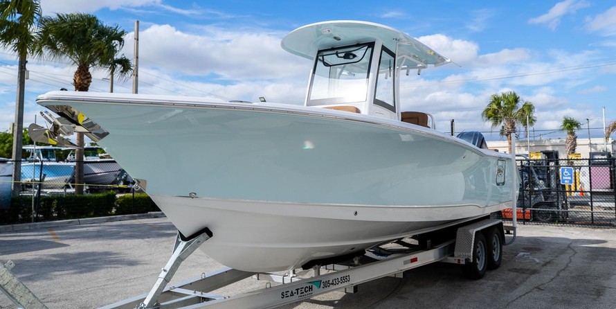 Sea Ray hunt ultra 211