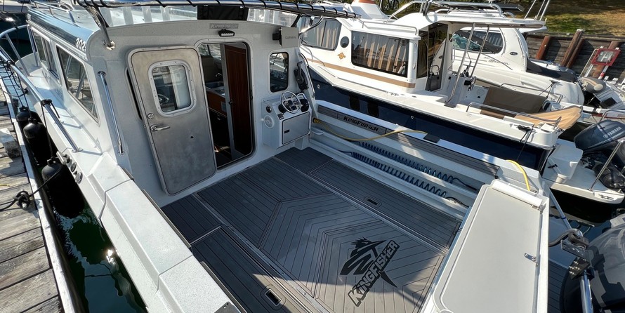 KingFisher 3025 Offshore