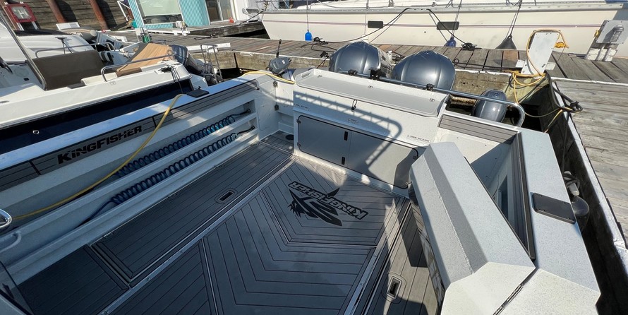 KingFisher 3025 Offshore
